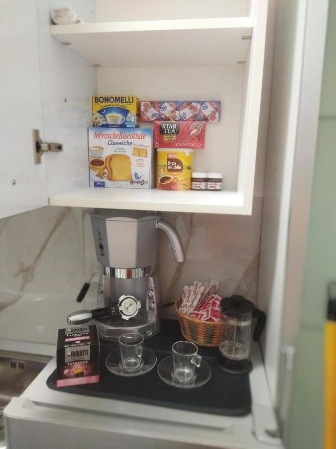 Nennella A Spaccanapoli 외부 사진